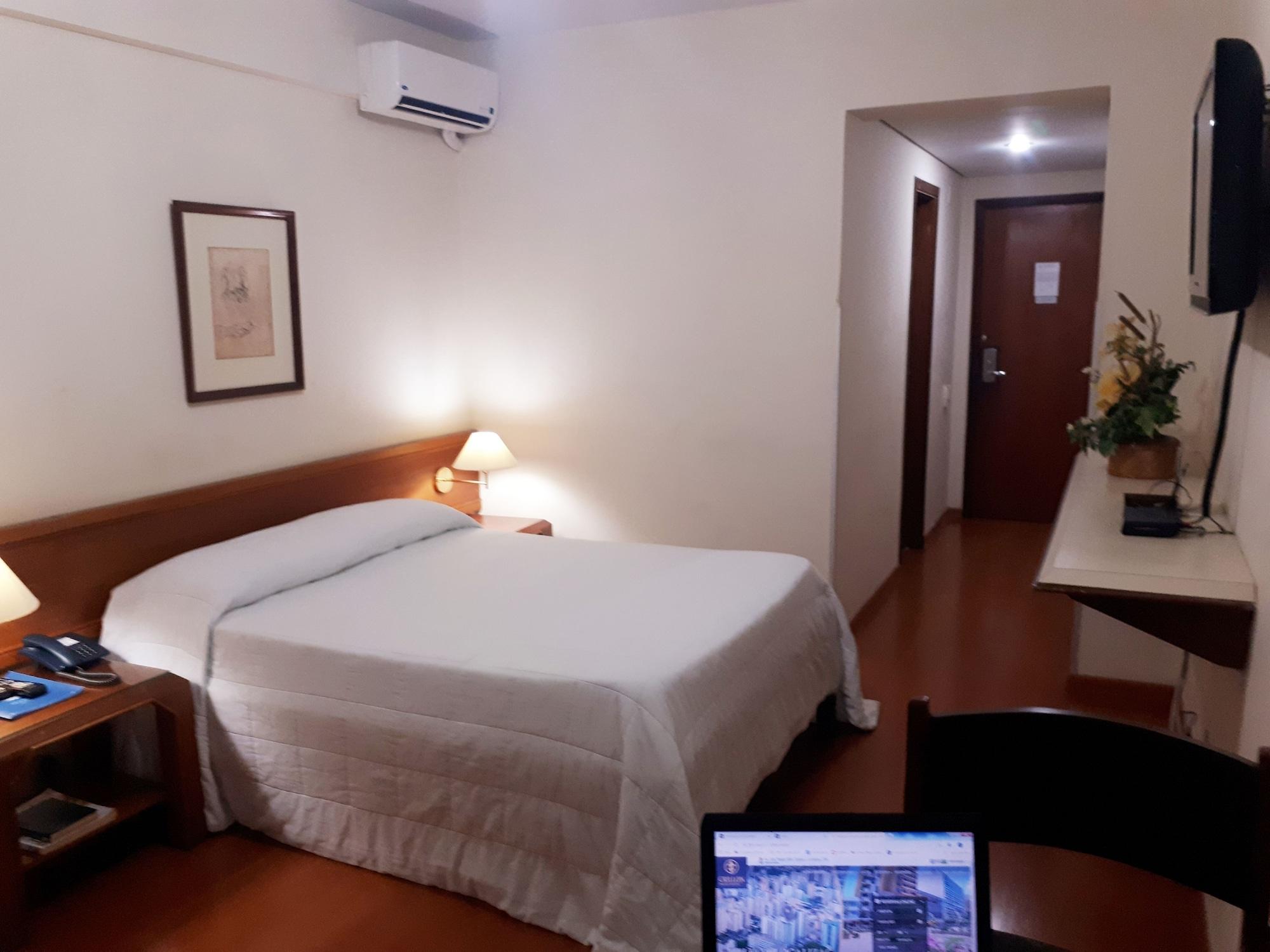 Crillon Palace Hotel Londrina Luaran gambar
